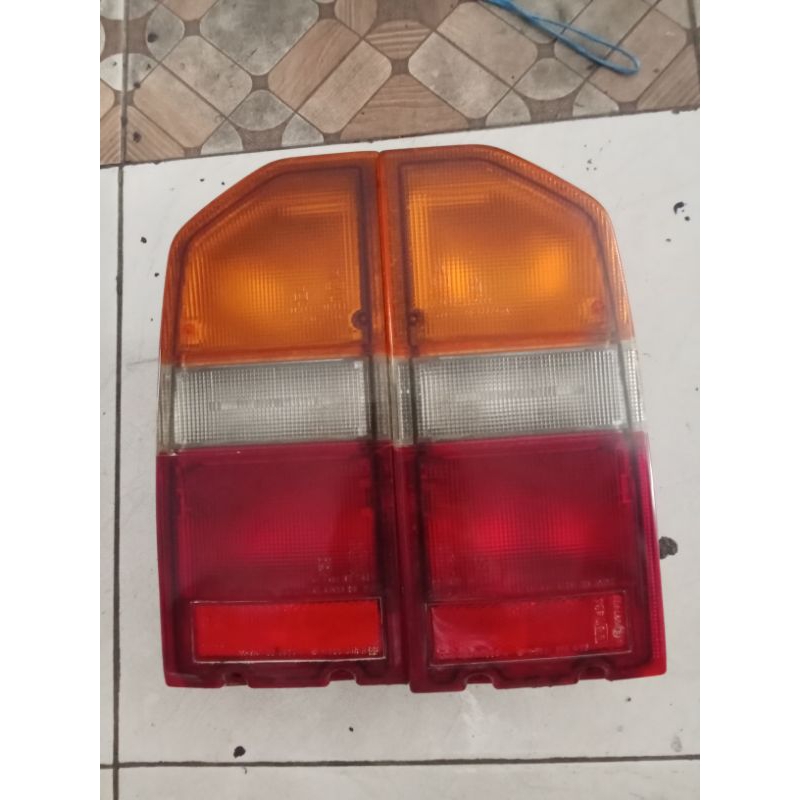 Stoplamp Suzuki Escudo original