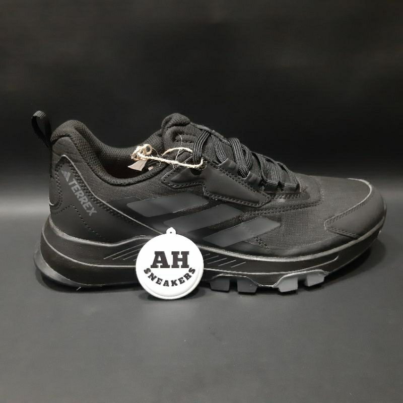 Sepatu Terrex Anylander Black Grey