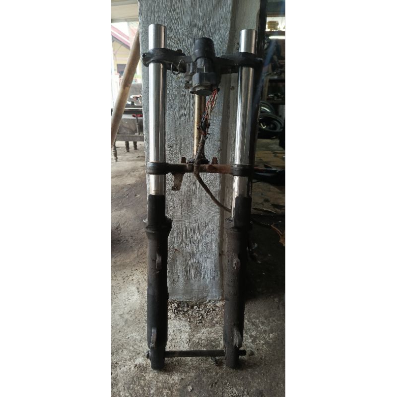 shock depan ninja 250 karbu