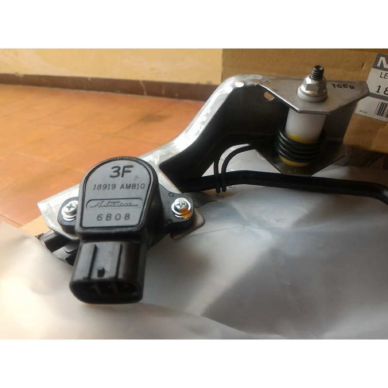 Sensor Nissan Elgrand E51