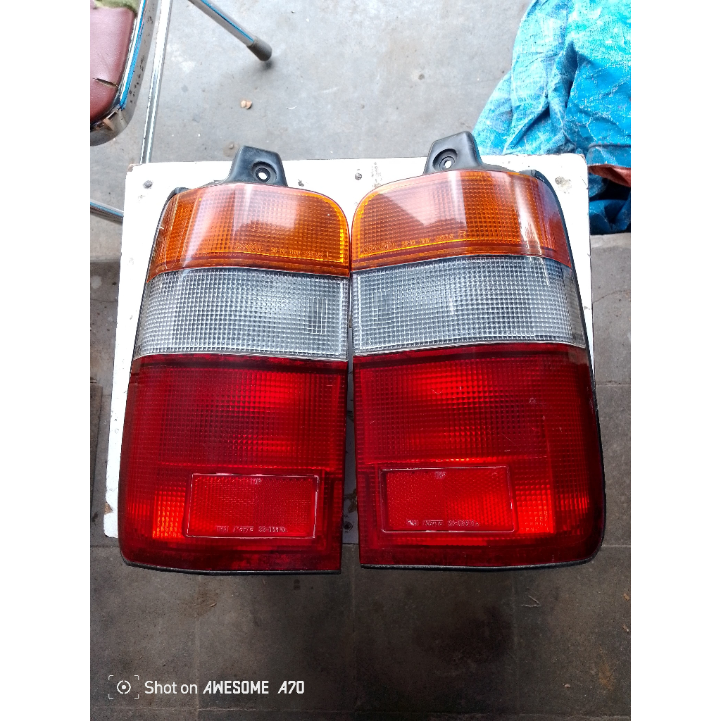 [ORI SECOND] Stoplamp Kijang Kapsul tahun 1997-1999