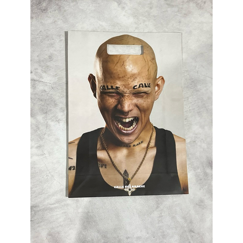 

paperbag calle de laracher