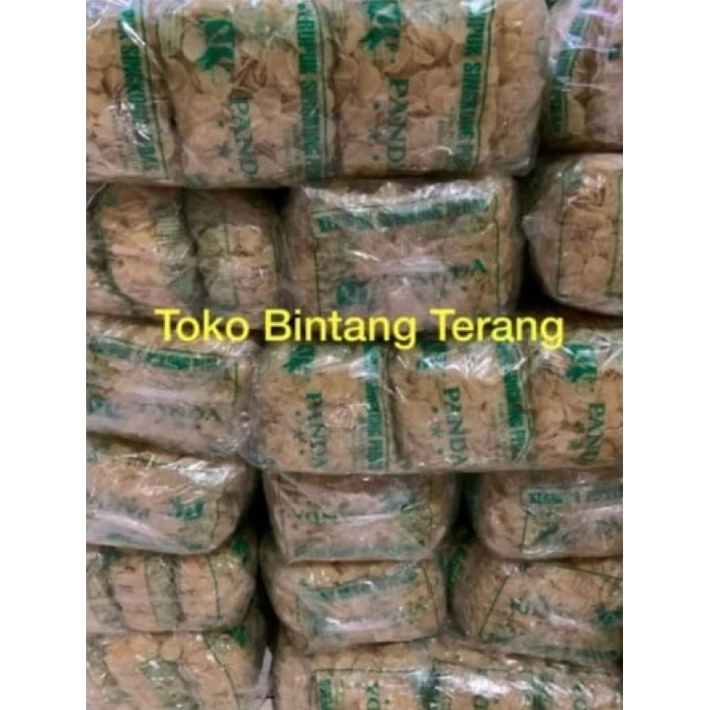 

Kerupuk Singkong Ceriping Pedas Cap Panda 1 Bal 5 kg isi 500 gr x 10 bungkus / Grosir 1 ball 5kg 5 kilo 5000gr bungkusan