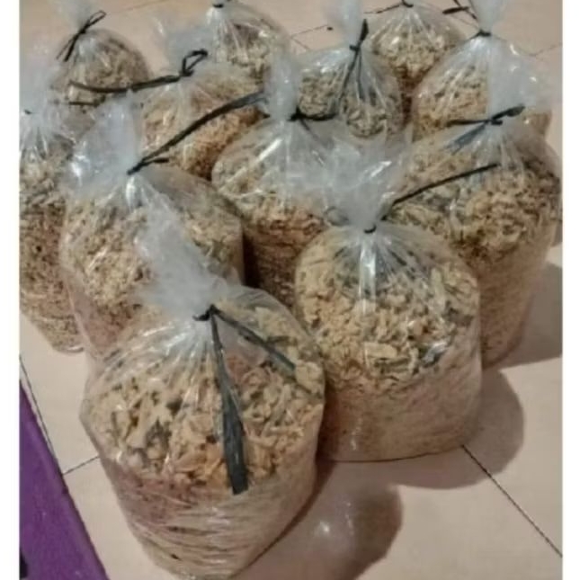 

PROMO SIAP KIRIM Remukan Keripik Belut, Renyah, Gurih dan Enak 1kg
