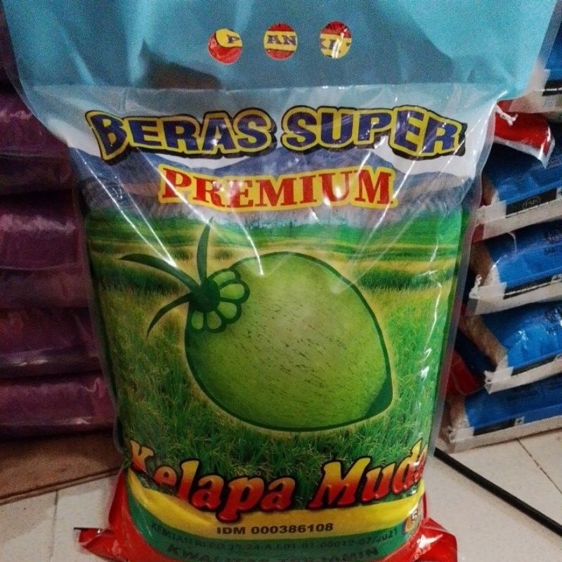 

BERAS PREMIUM KELAPA MUDA 5KG