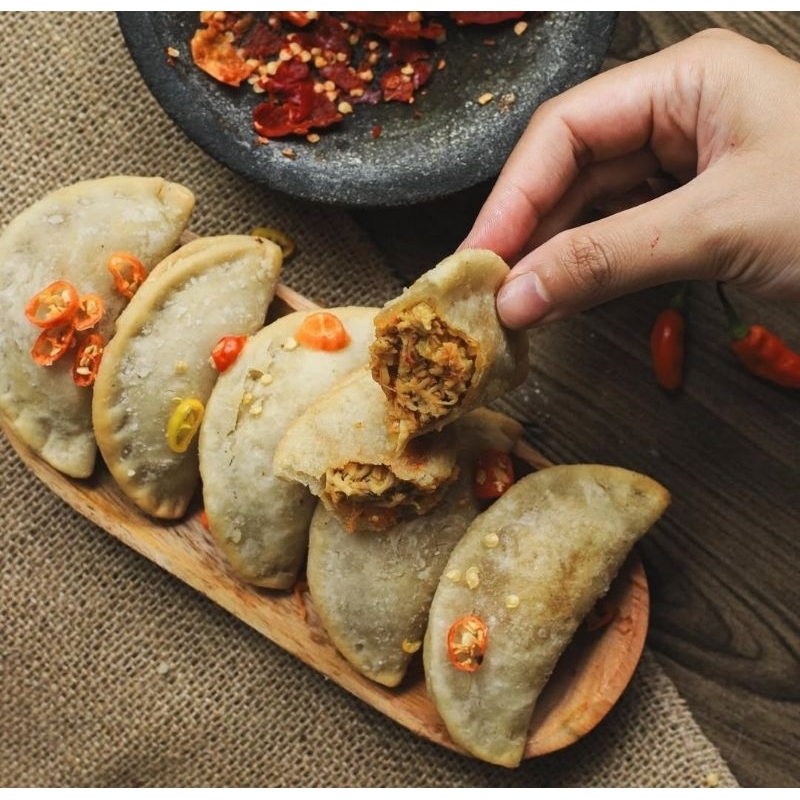 

Cireng Ayam suwir isi 10 pcs