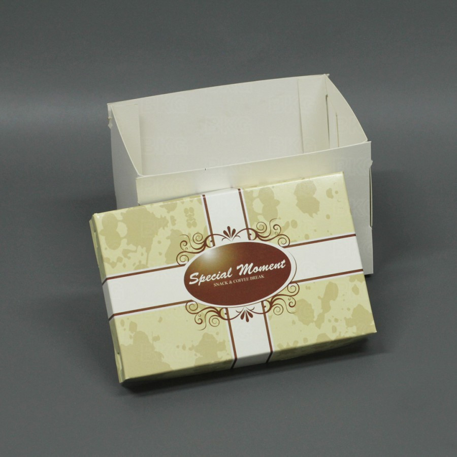 

Box Kardus Cake Jajan Persegi Panjang Isi 25 Pcs Uk 15x10x10 cm Kotak Snack Box Dus Kue Kotak Makanan Ringan