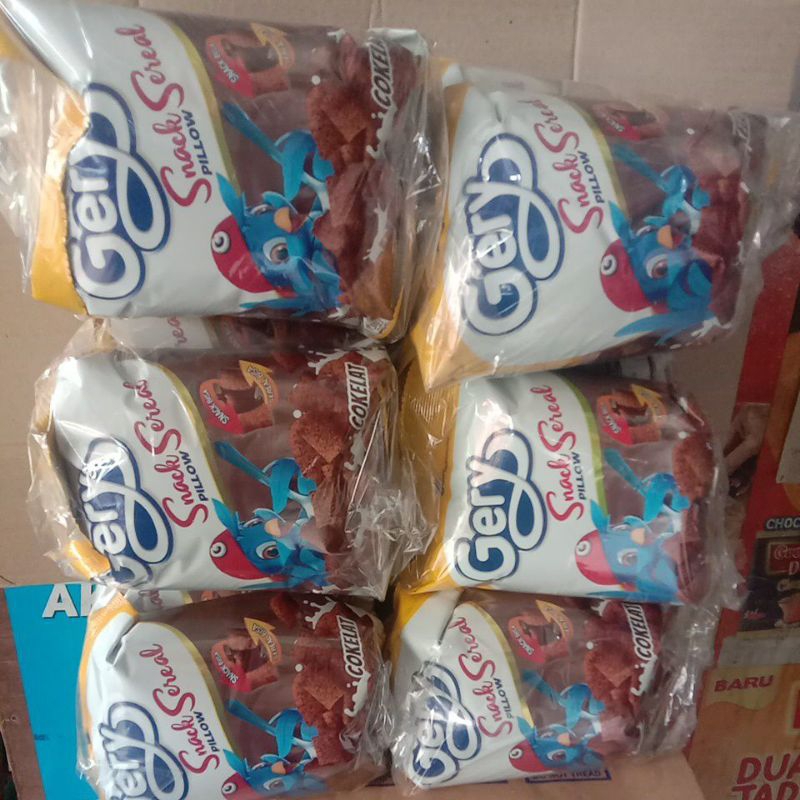 

Gery snak sereal pillow coklat 1 pak isi 5 pcs