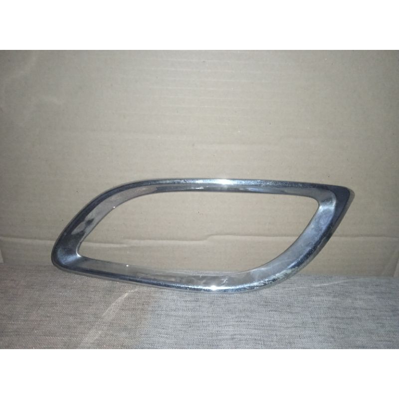 COVER RING GARNISH FOGLAMP TOYOTA YARIS 2012 CHROME ORIGINAL LH KIRI