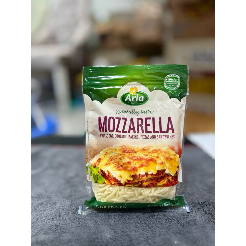

ARLA Shredded Mozarella cheese 175 gram 200 gram / keju Mozzarella parut