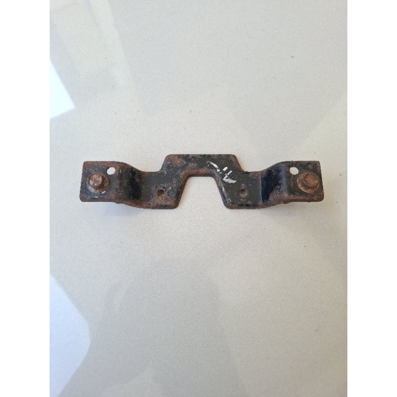 brecket braket dudukan pangkon klakson yamaha rx king 2002-2006 original