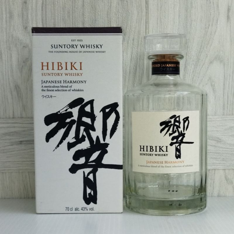 Botol Kosong Hibiki Harmony 700ml + Box