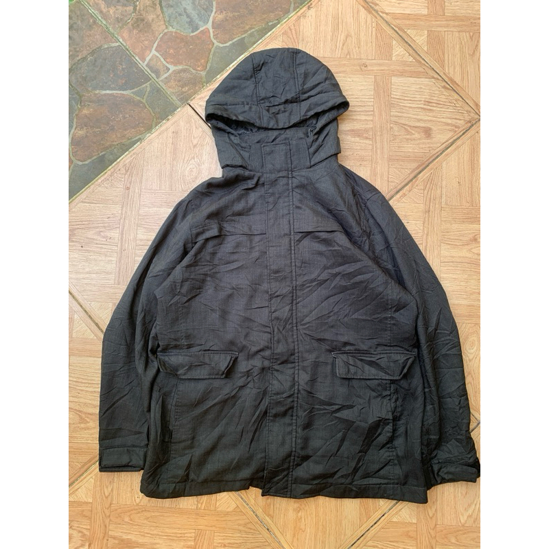 JAKET PARKA UNIQLO/JAKET OUTDOOR UNIQLO/JAKET CASUAL UNIQLO/JAKET TEBAL UNIQLO