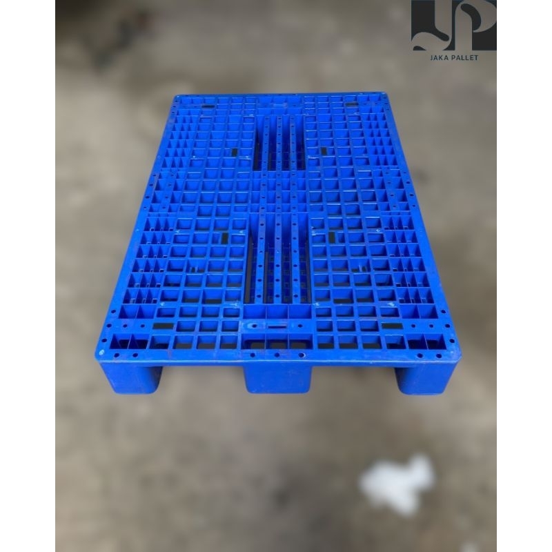 

palet pelastik ukuran (80x120x15cm) max 2ton