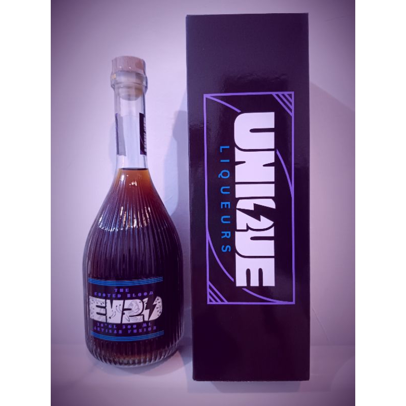 

EV20 The Rooted Bloom 20GL