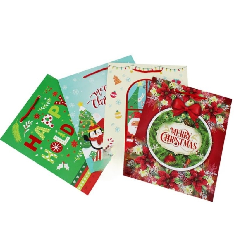 

Kiky - Paper bag Christmas Series Kecil / Goodie Bag / Tas Kado Kertas Hampers Natal Christmas