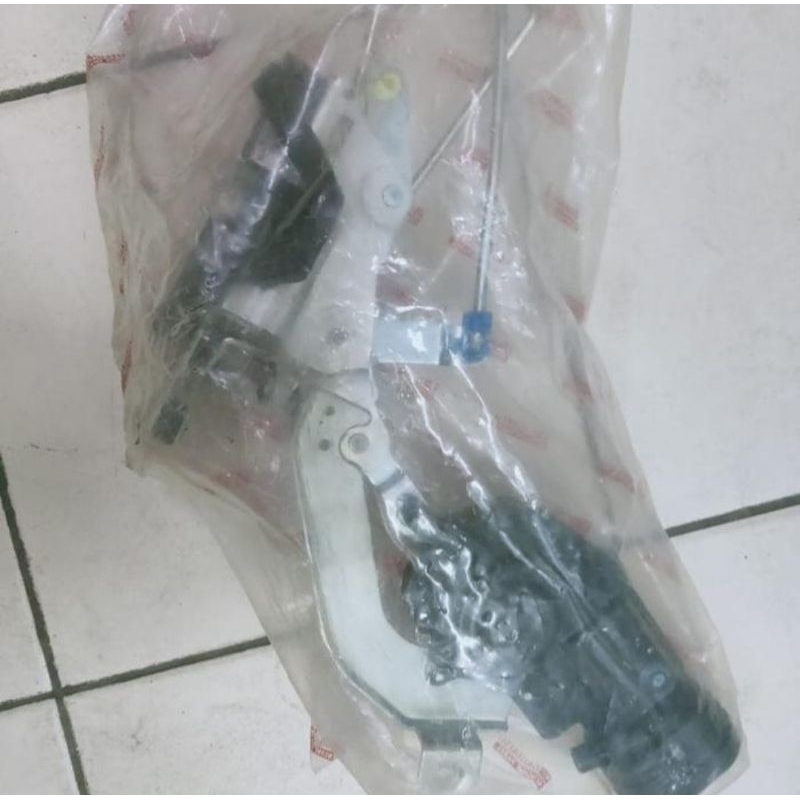 door lock doorlock mekanis kunci pintu depan belakang kanan kiri daihatsu taruna csx cl cx fl fgz or