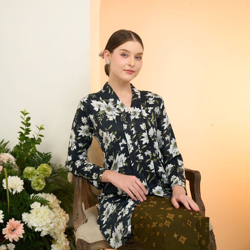 Kebaya Kutubaru Kartini Bunga Hitam/ Baju Kondangan Vintage/Seragam Bridesmaid