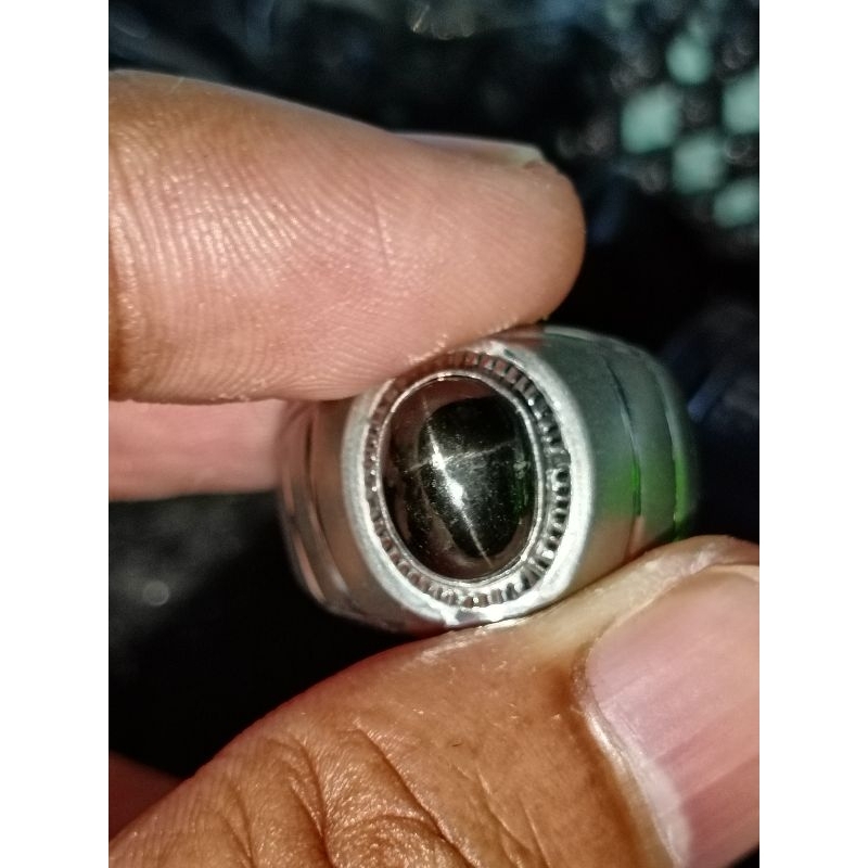 Batu Cincin Nilam Star