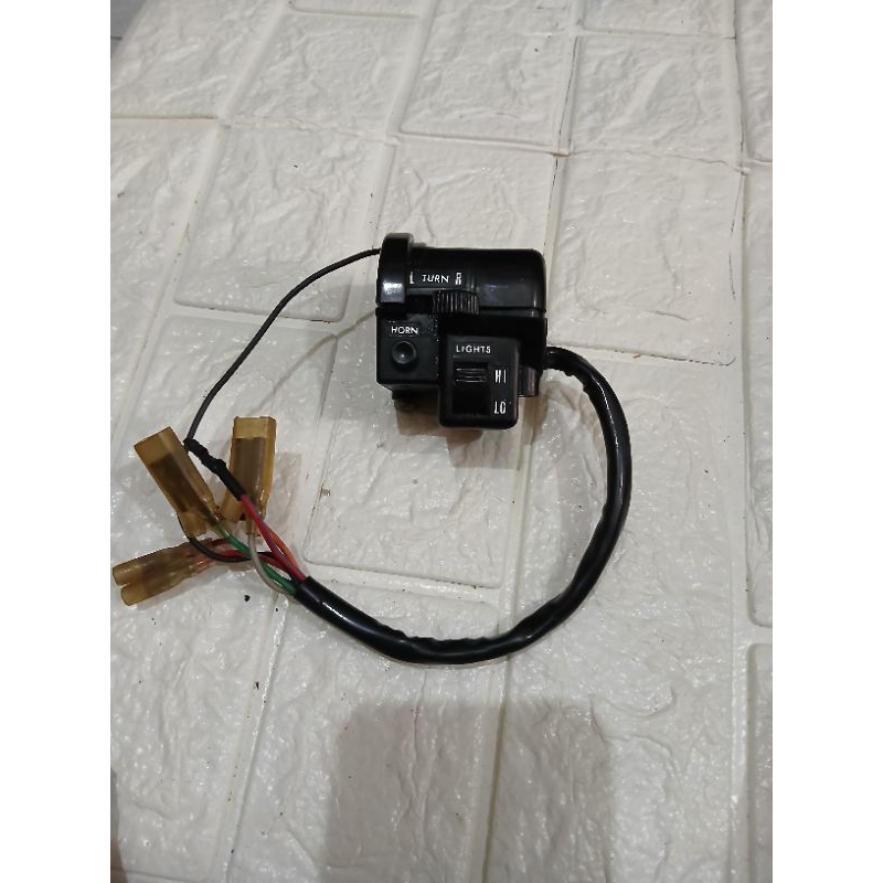 HOLDER KANAN KAWASAKI BINTER JOY ORIGINAL NOS