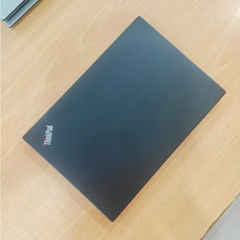Laptop Second Lenovo Thinkpad X390 / Core i7 Gen 8 / Core i5 Gen 8