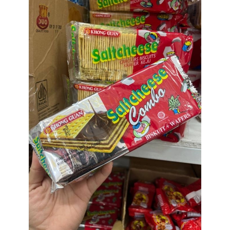 

Khong Guan Saltcheese Combo