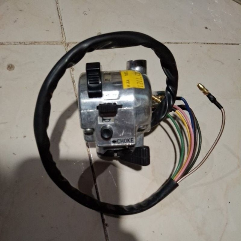 Saklar holder kiri Yamaha L2 super Original baru