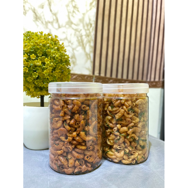 

Makaroni Pedas / Original Daun Jeruk Cikruh Kriuk Enak