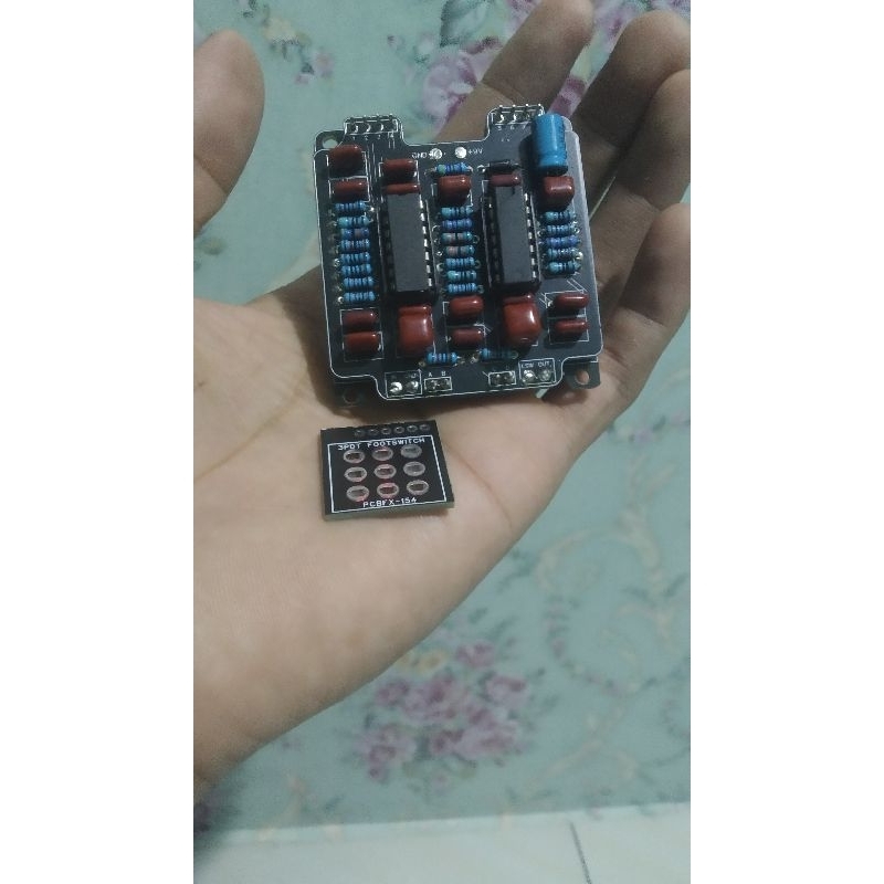KIT EFEK GITAR EQUALIZER BASED ON MXR