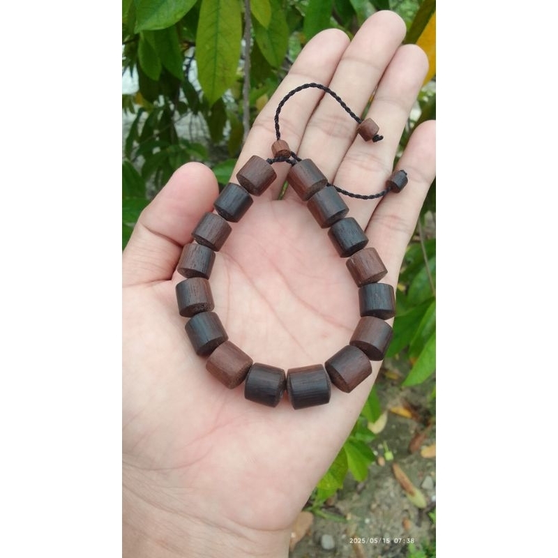 gelang ulin manang  timbul