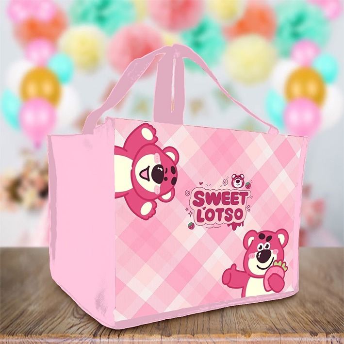 

GOODIE BAG - Tas Goodie Bag Gambar SWEET LOTSO warna Baby Pink, Karakter SWEET LOTSO untuk Acara Ulang Tahun, Tasyakuran, Aqiqah, Khitan dan lainnya