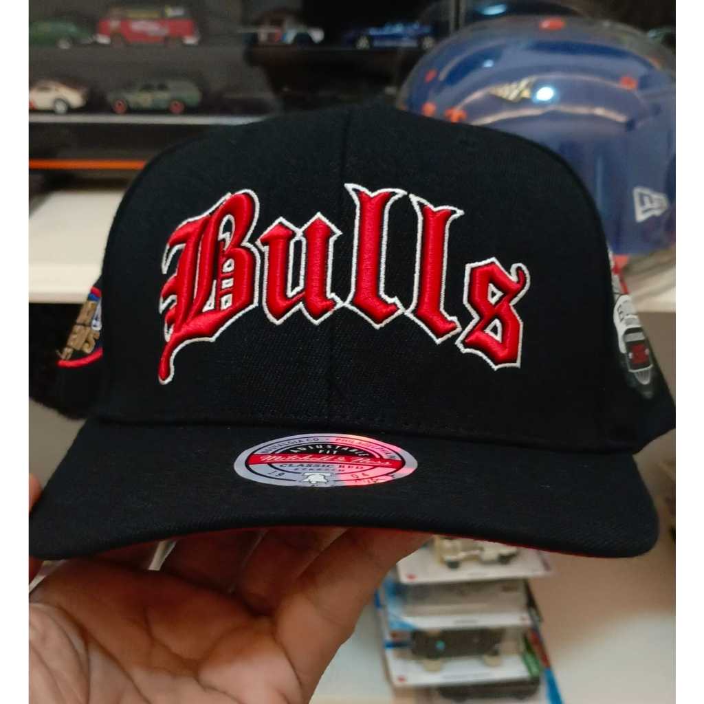 TOPI ORIGINAL NEW ERA SERI NBA ULTRA MITCHELL AND NESS CHICAGO BULLS 76ERS KNICKS