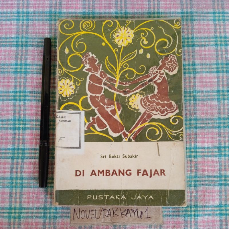 Di Ambang Fajar Oleh Sri Bekti Subakir