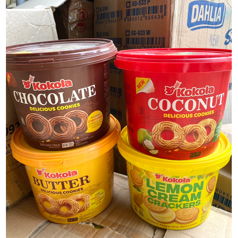 

Kokola Cokies in Bucket 320gr 1 dus isi 6 timbo