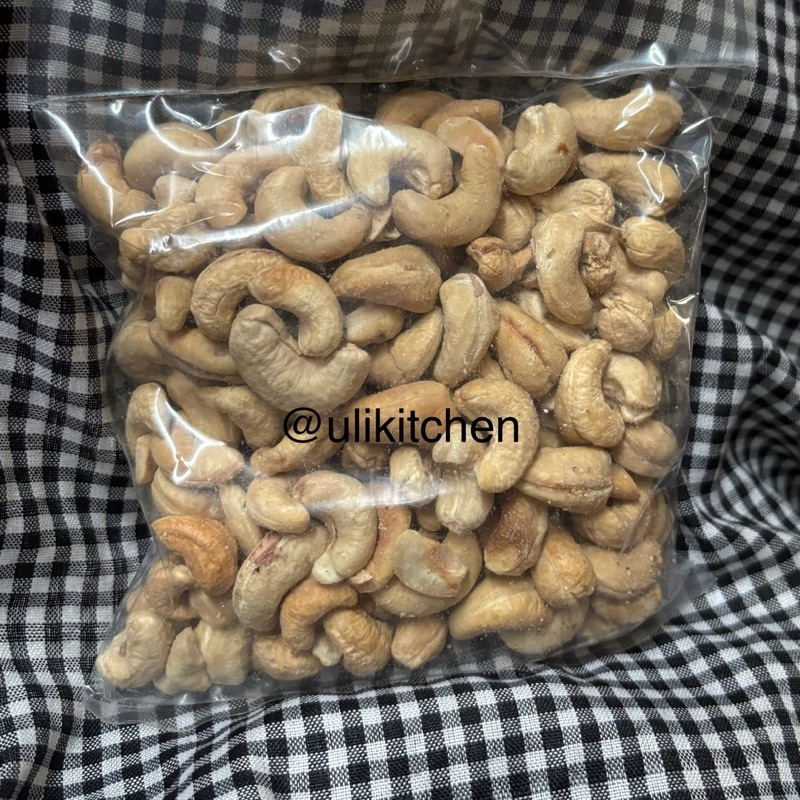 

mede kacang mete utuhan panggang oven