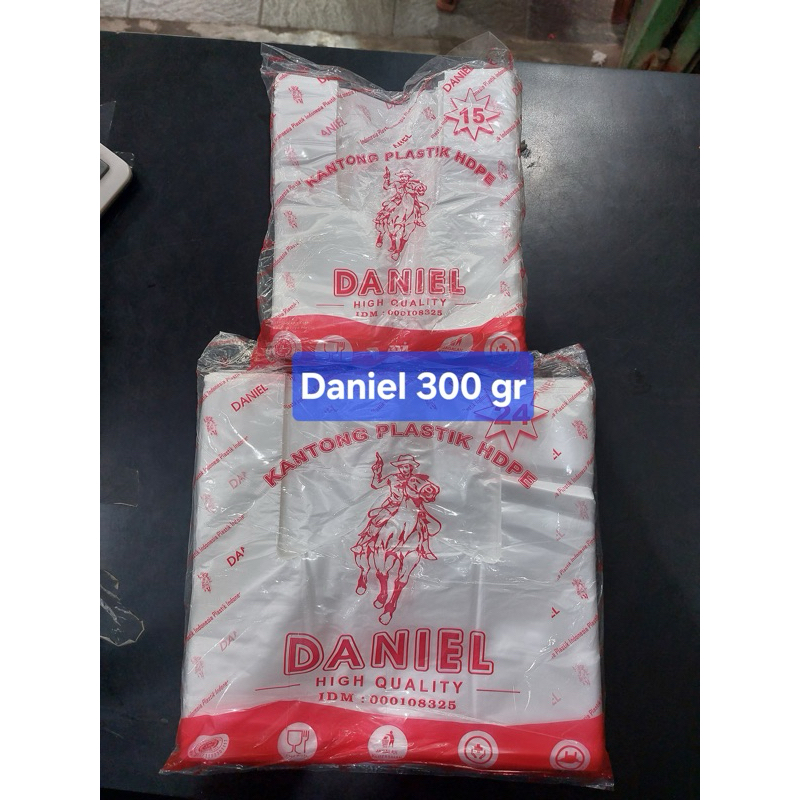 HD kresek bening daniel 300 gr