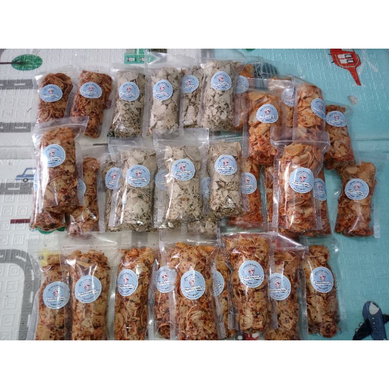 

(UNTUK DI JUAL LAGI) Basreng daun jeruk pedas / Original kemasan 50gram isi 20pcs