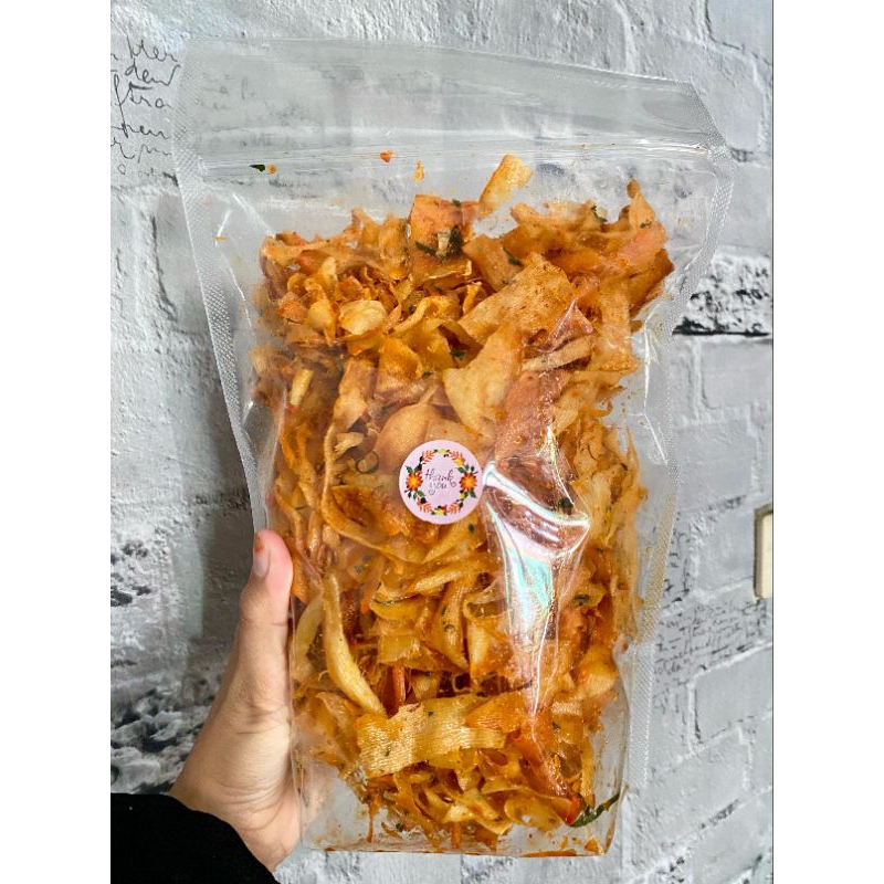 

Kripik Brekele rasa pedas enak