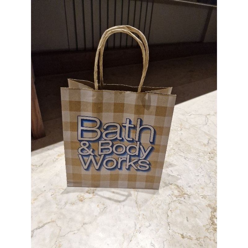 

Paper Bag Bath and Body Works