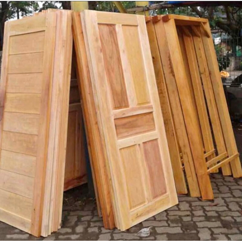 Daun pintu minimalis kayu mahoni