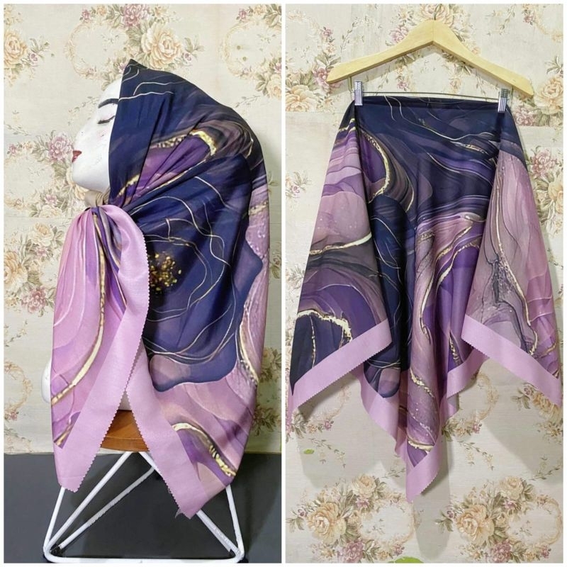 KERUDUNG SEGI EMPAT HIJAB MOTIF VOAL MARMER UNGU