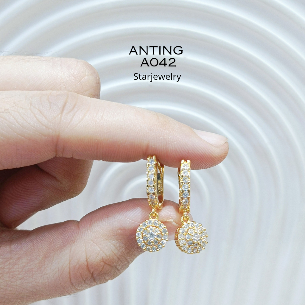 Anting Wanita Jepit Ring Gantung Terbaru Replika Emas Berlian Eropa Desain/Anting Mewah Stylish Pest