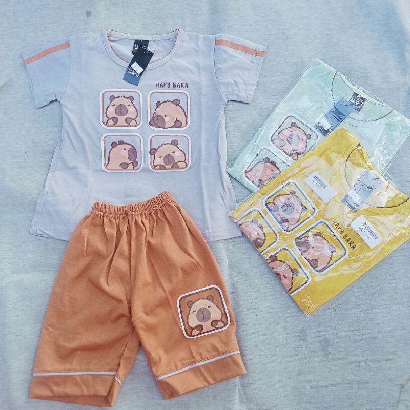 Setelan anak perempuan merk We3 motif Hepy Barra