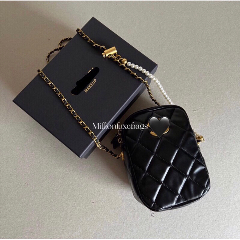ORI VIP GIFT Phone Crossbody Pearl