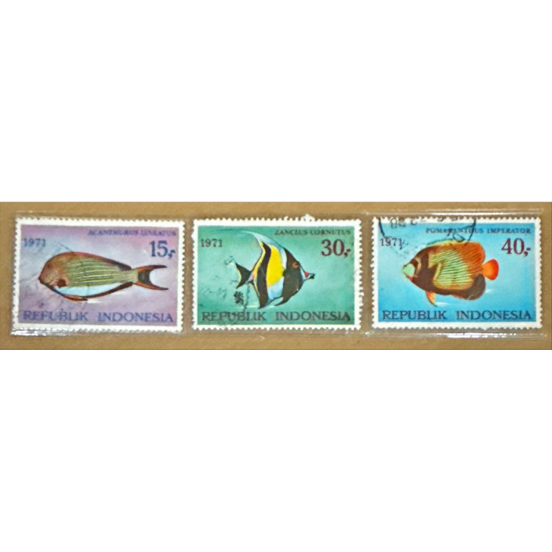 

(BA) PRANGKO INDONESIA 1971 IKAN HIAS LAUT 3V SERIES USED.