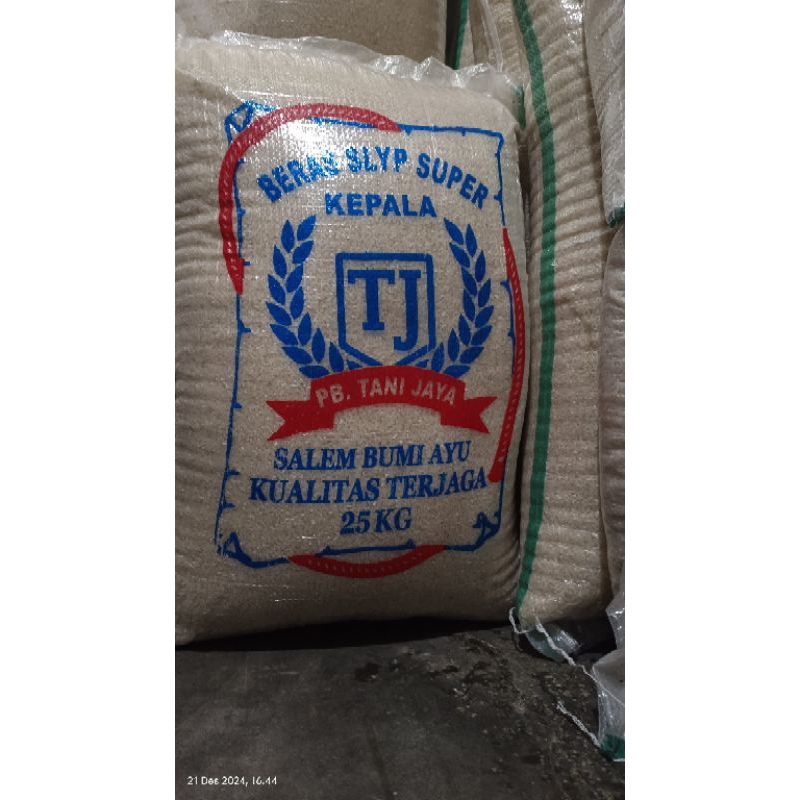 

Beras Super, Beras Premium Kemasan 25kg