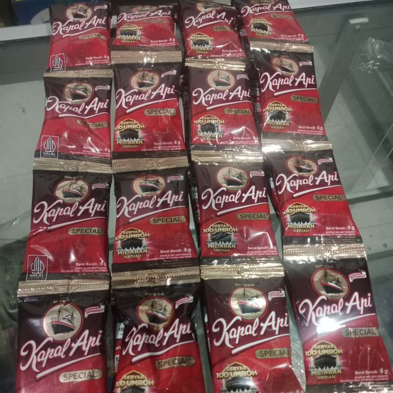 

Kopi Kapal Api satu renteng isi 10