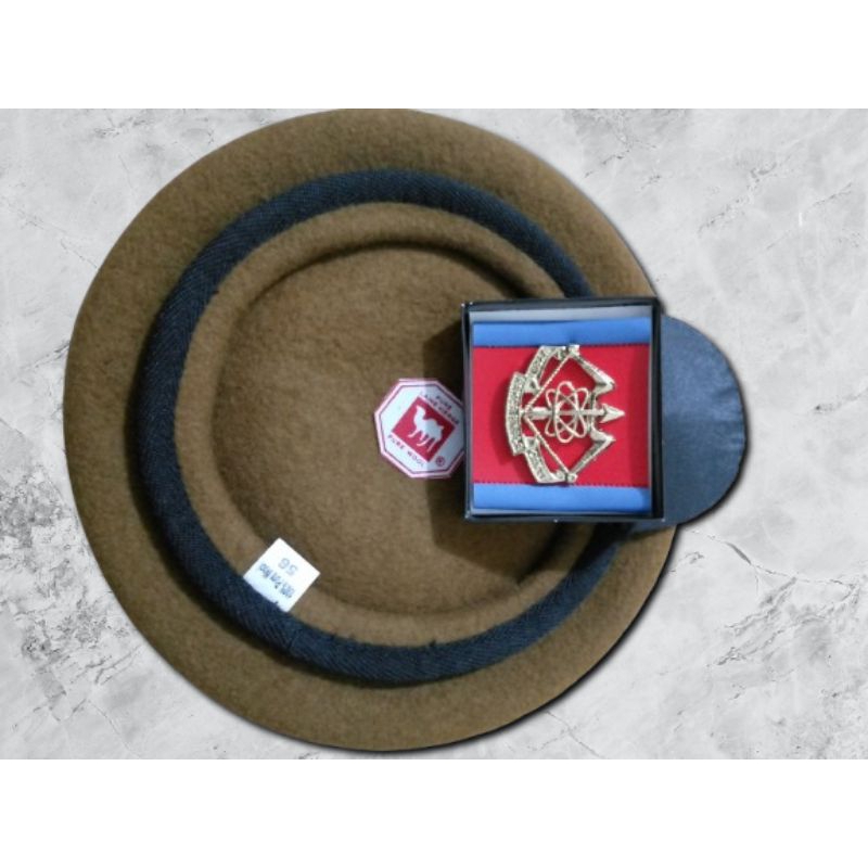 BARET+EMBLEM ARHANUD premium