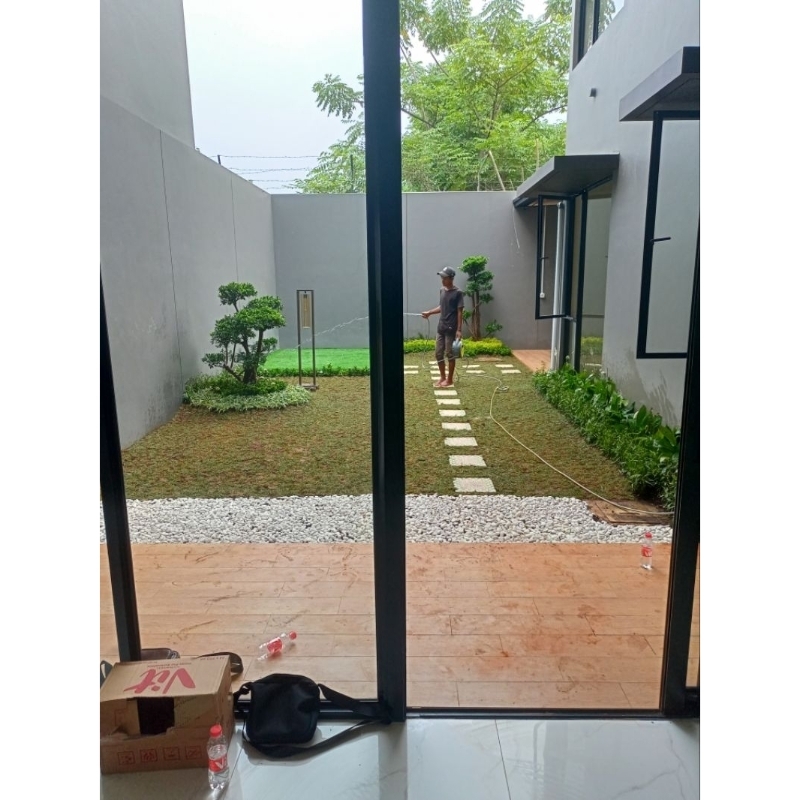 Jasa pembuatan taman rumah minimalis