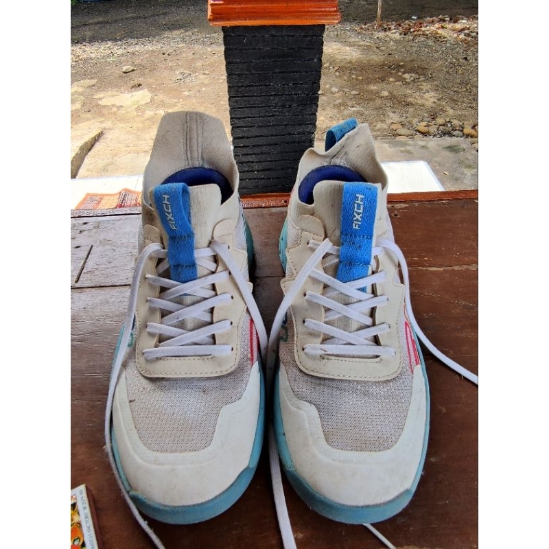 Sepatu Fixch (Sepatu Voli)